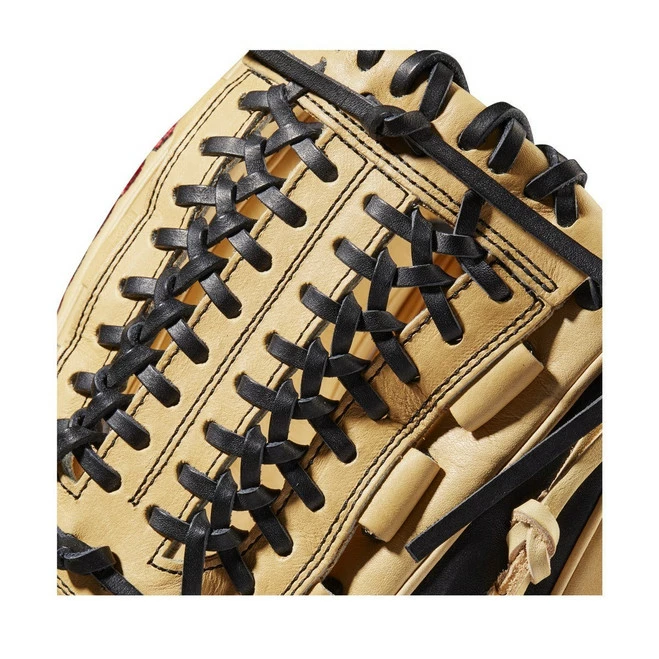 2022 Wilson A2000 D33 11.75" PITCHER'S BASEBALL GLOVE - Image 3