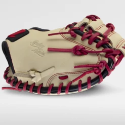 2022 Marucci OXBOW M TYPE 235C1 33.5" SOLID WEB CATCHERS MITT