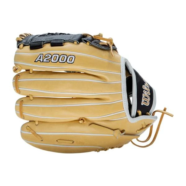 2022 Wilson A2000 P12 12" Pitcher's Fastpitch Glove - Image 4
