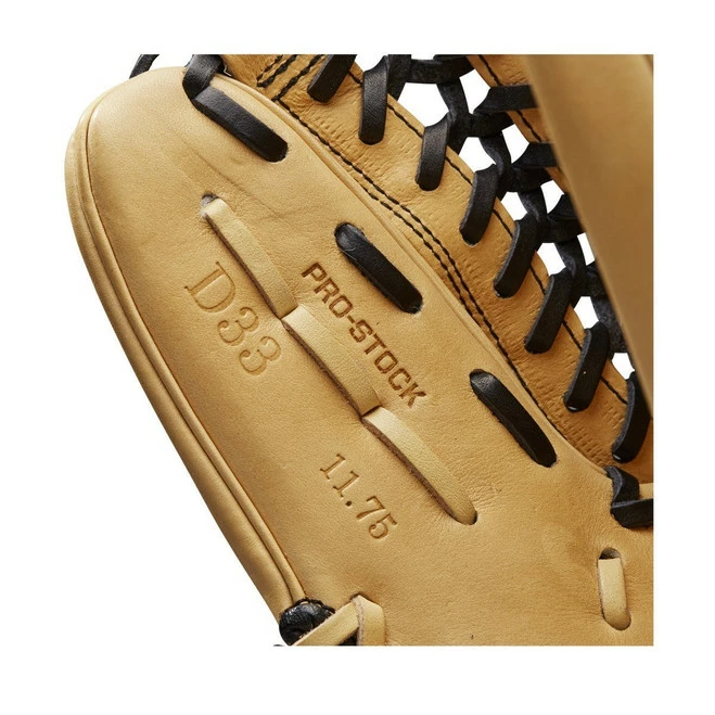2022 Wilson A2000 D33 11.75" PITCHER'S BASEBALL GLOVE - Image 8